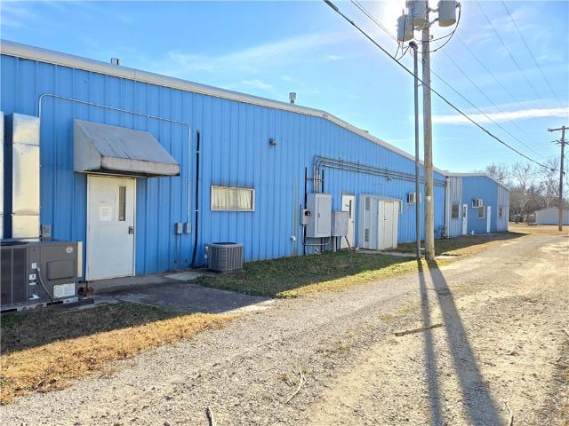 Commercial for sale in Kansas