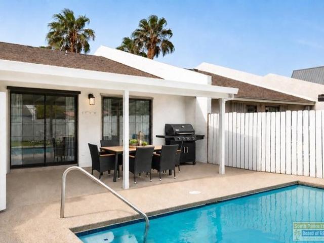 Townhouse for sale in Cameron, Texas