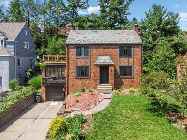 House for sale in Pittsburg, Pennsylvania