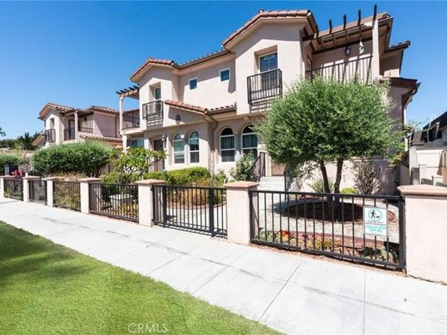 Townhouse for sale in Alhambra, California