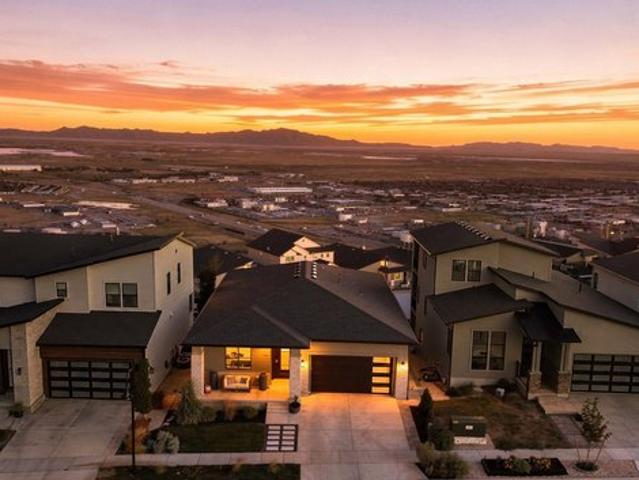 House for sale in North Salt Lake, Utah