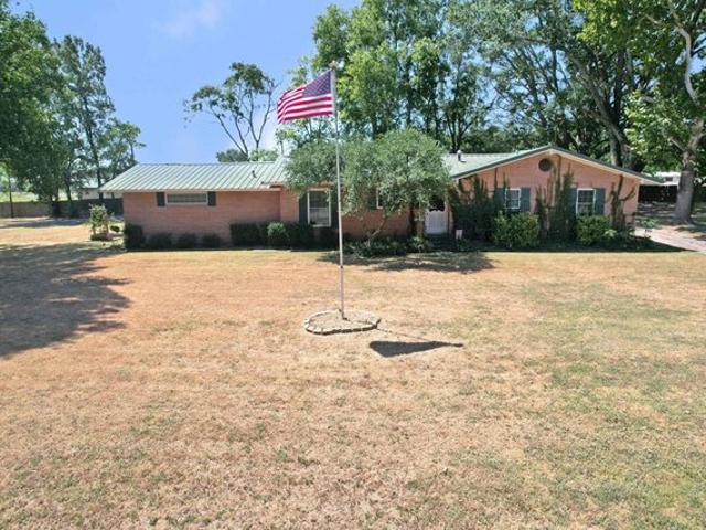 House for sale in Wood, Texas