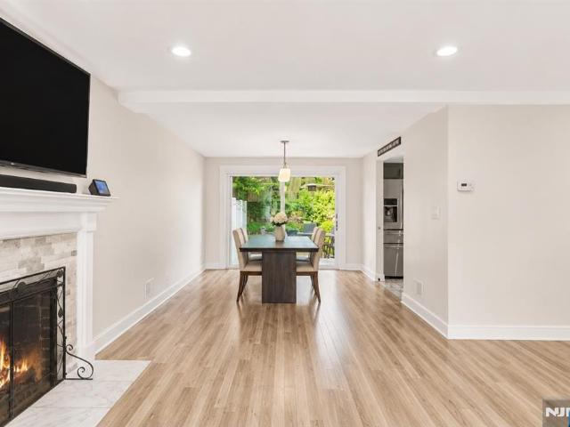 House for sale in Waldwick, New Jersey