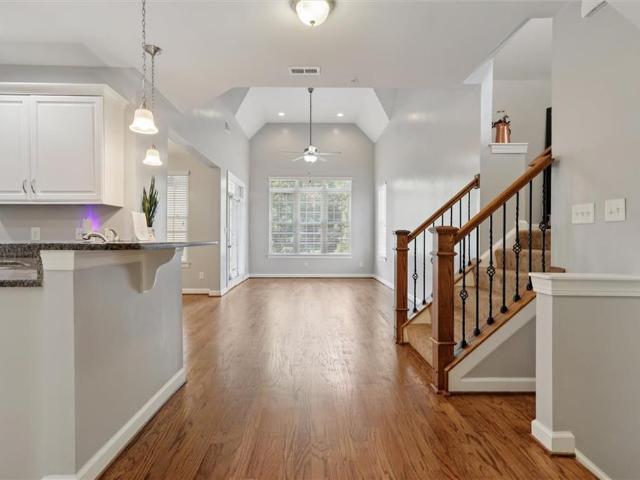 Condo for sale in Yorktown