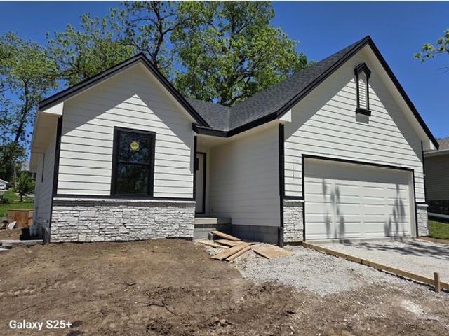 House for sale in De Soto, Iowa