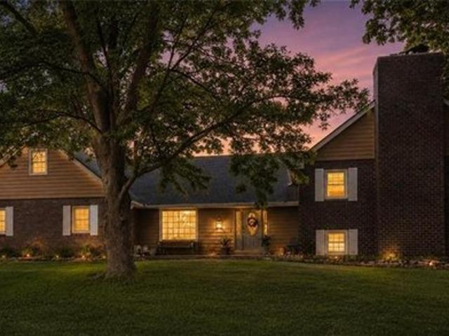 House for sale in Lathrop, Missouri