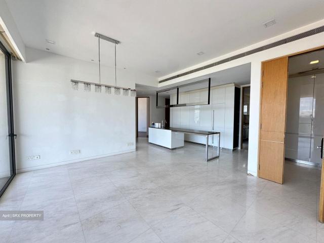 Apartment for sale in Newton