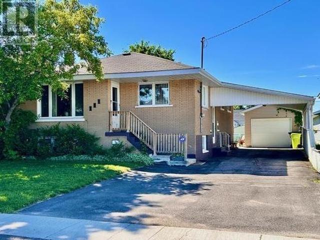 House for sale in Sault Sainte Marie, Ontario