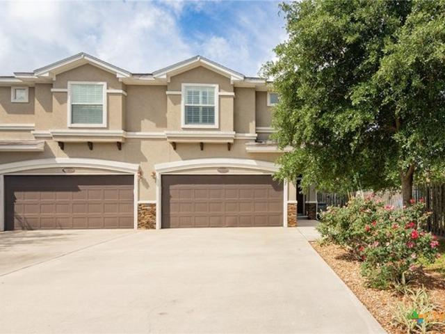 Townhouse for sale in Victoria, Texas