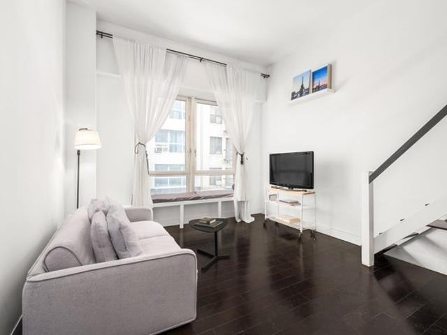 Condo for sale in Arverne, New York
