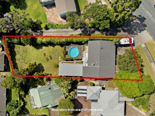 House for sale in Oratia