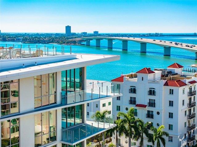 Condo for sale in Sarasota, Florida