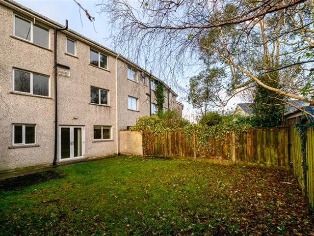 Terraced House for sale in Dunshaughlin, North Tipperary