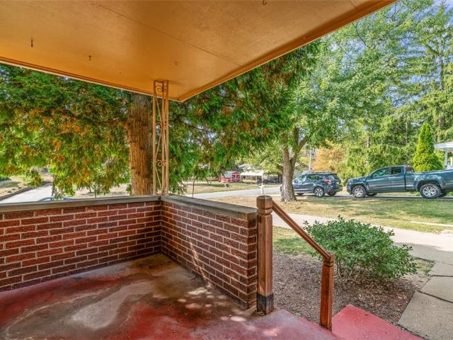 House for sale in Beaver, Pennsylvania