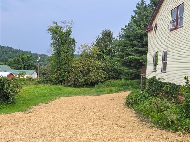 House for sale in Freeport, Ohio
