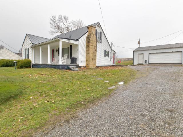 House for sale in Flemingsburg, Kentucky
