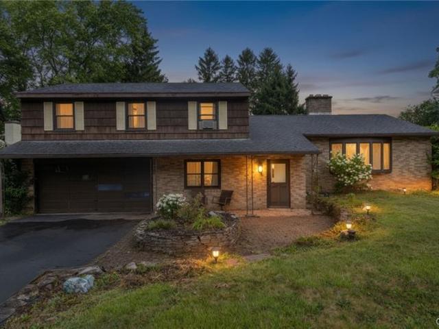 House for sale in Camillus, New York