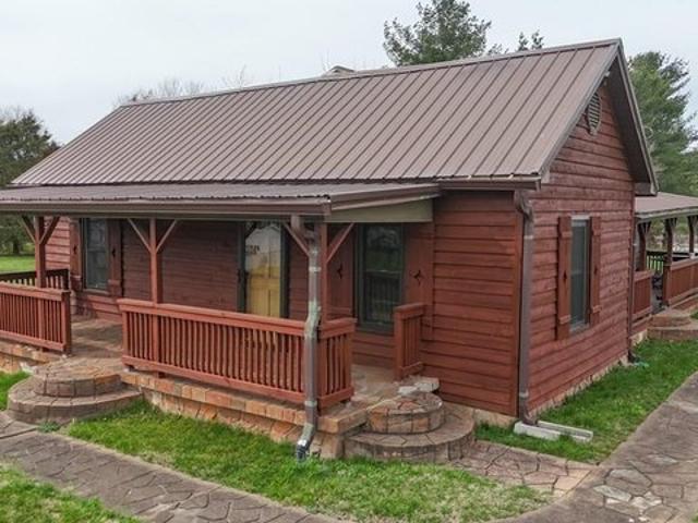 House for sale in Louisa, Kentucky
