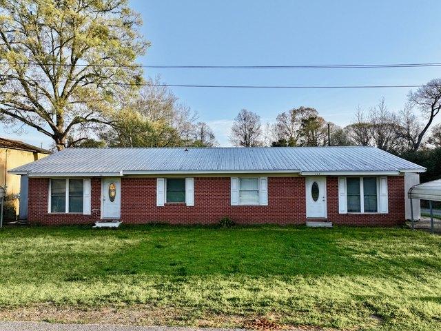 House for sale in Jackson, Alabama