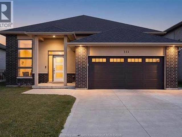 House for sale in Amherstburg, Ontario