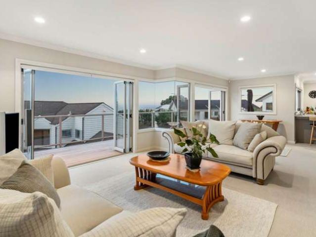 House for sale in Whangaparaoa