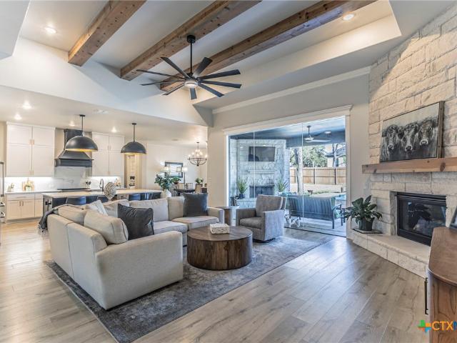 House for sale in Temple Bar Marina, Texas
