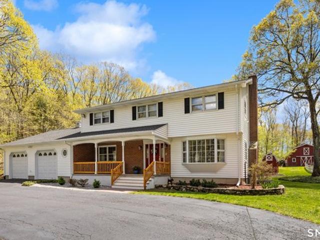 House for sale in Bethany, Connecticut