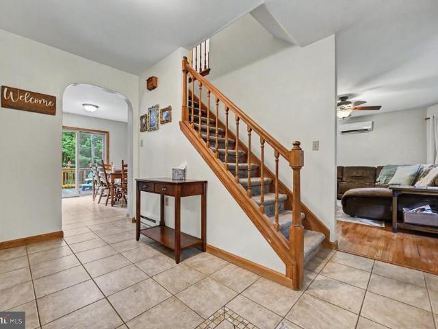 House for sale in Gilbert, Pennsylvania