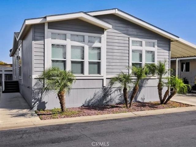 House for sale in Tustin, California