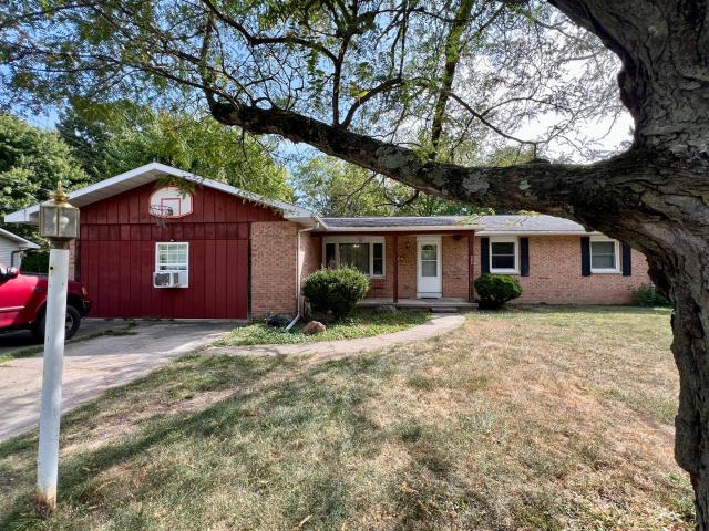 House for sale in Douglas, Illinois