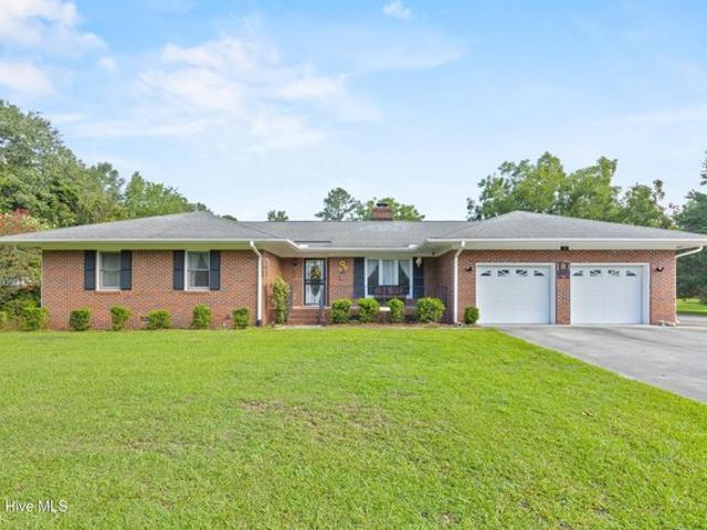 House for sale in Teachey, North Carolina