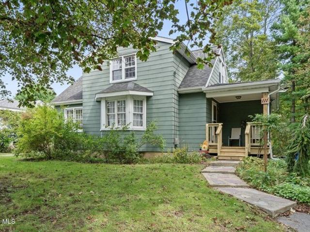 House for sale in Rensselaer, New York