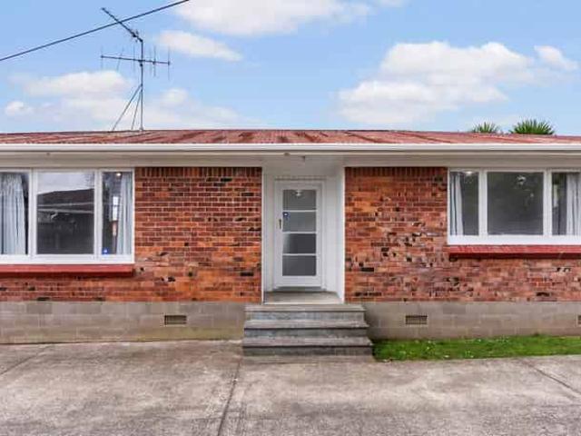 House for rent in Owhata, Oroua County