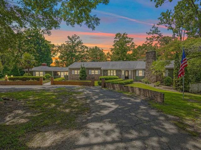 House for sale in Easley, South Carolina