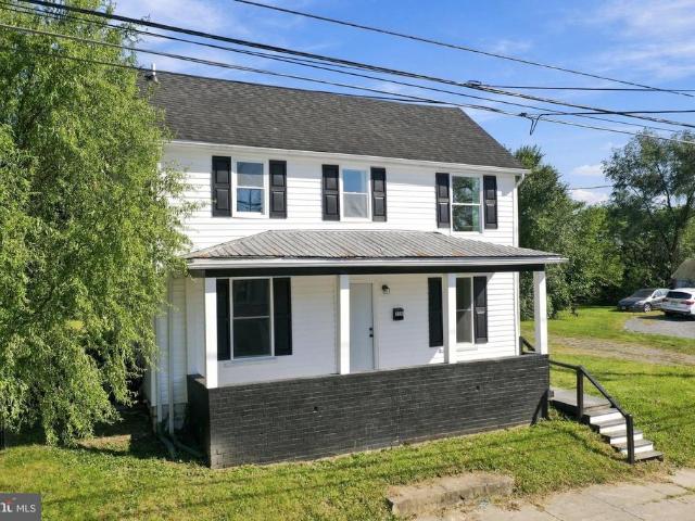 House for sale in Falling Waters, West Virginia