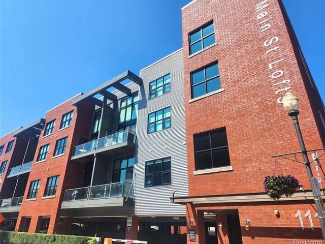 Condo for sale in Royal Oak, Michigan