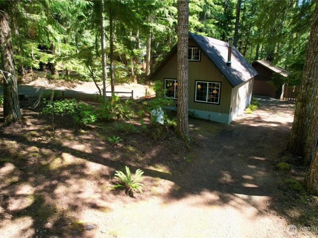 House for sale in Hoodsport, Washington