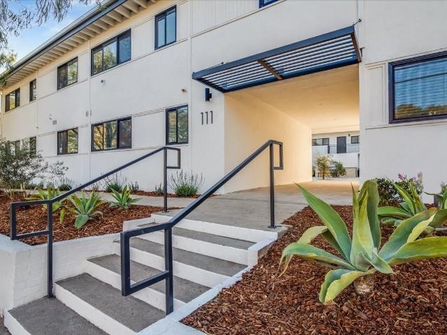 Apartment for rent in Santa Barbara, California
