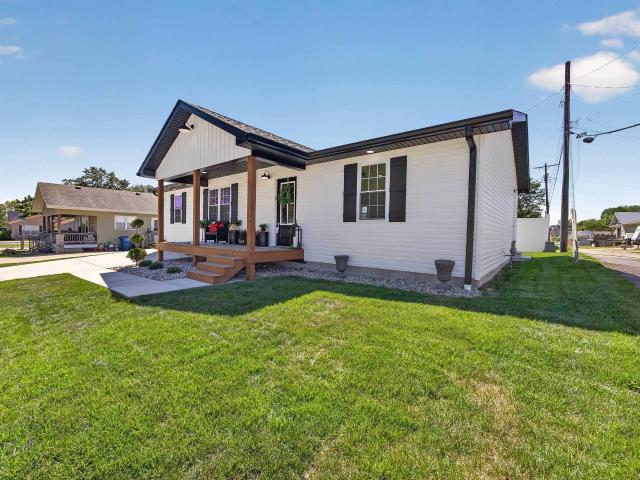 House for sale in Bedford, Indiana