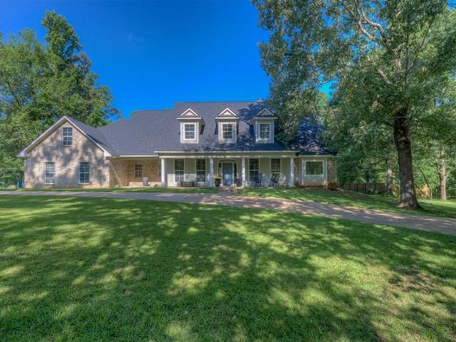 House for sale in Benton, Louisiana