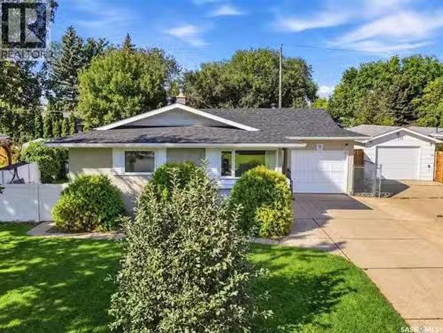 House for sale in Saskatoon, Saskatchewan