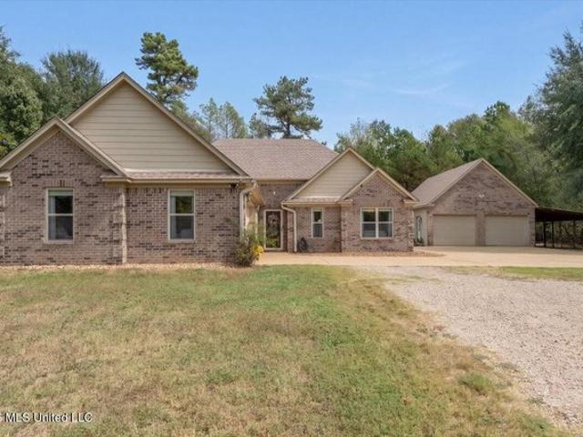 House for sale in Byhalia, Marshall County