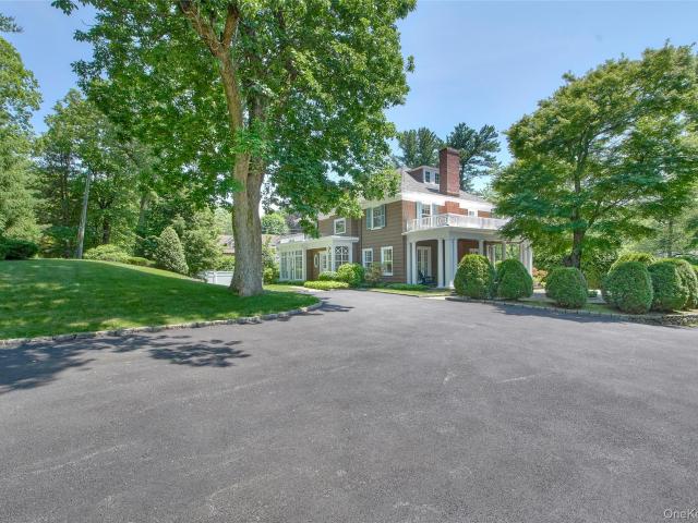 House for sale in Chappaqua, New York