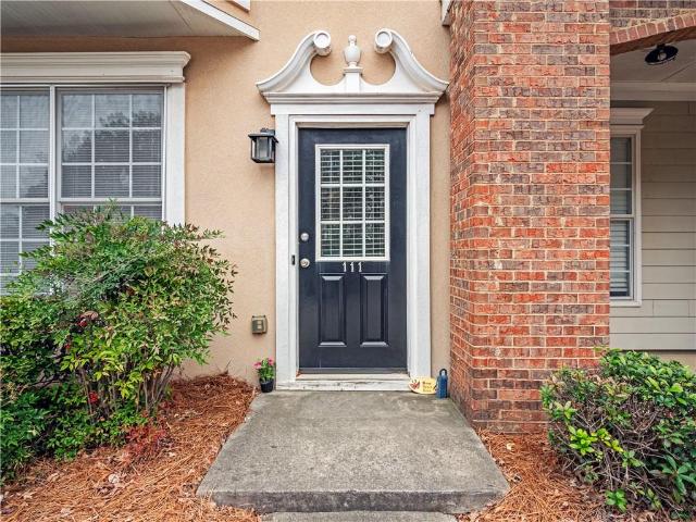 Townhouse for sale in Canton