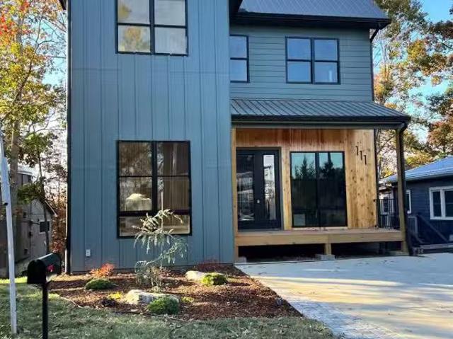 House for sale in Asheville
