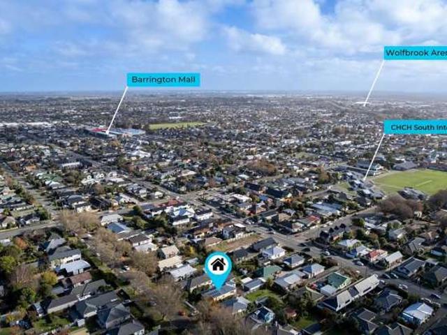 House for sale in Chaslands, Canterbury