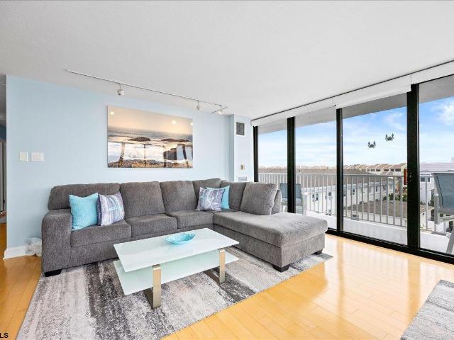 Condo for sale in Longport, New Jersey