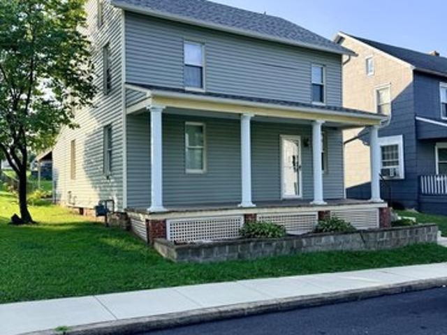House for sale in Mount Wolf, Pennsylvania