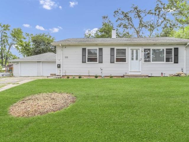 House for sale in Streamwood, Illinois