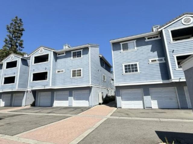 Condo for sale in Placentia, California